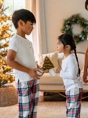 Well Dressed Wolf Holiday plaid Christmas Morning Pants size 4 NWT